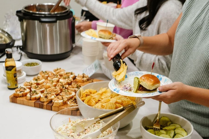 More Than a Meal: A Look Inside Beehive Meals' Family Dinner