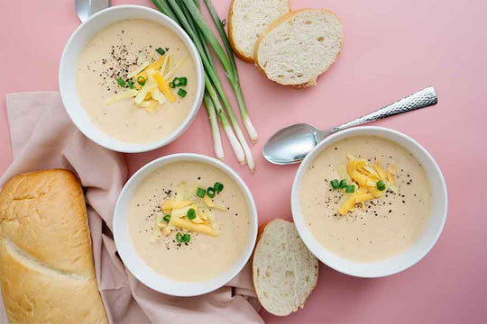 Cheesy Cauliflower Soup